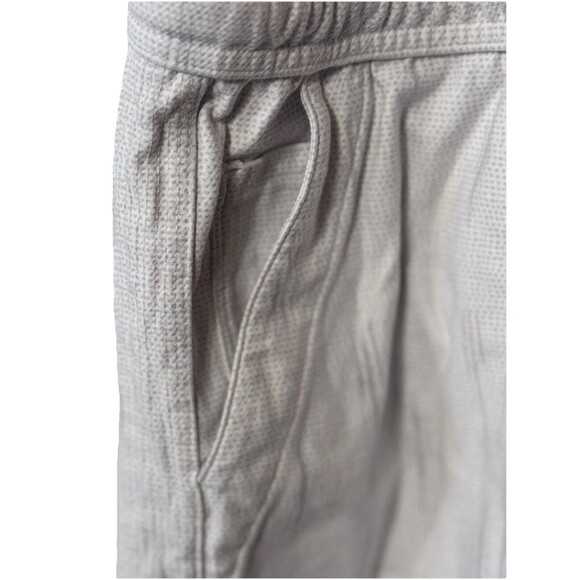 Athleta Women's Romper White Sleeveless Shorts Cinch Waist Size XL - Picture 12 of 13